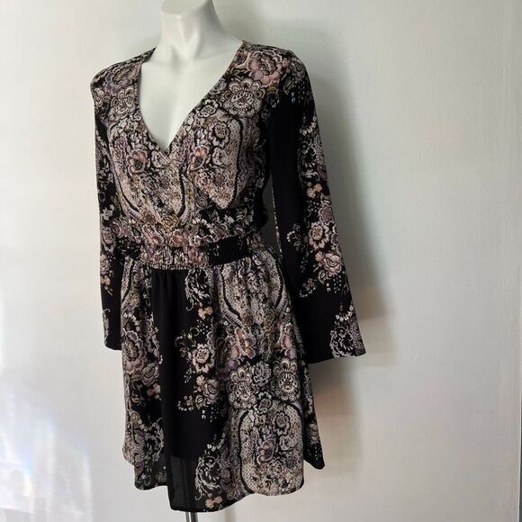 Xhilaration Paisley Long Sleeve Dress - Picture 2 of 7